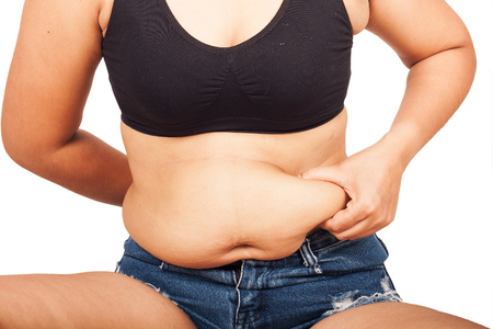 更年期が原因で太るのは嘘？！婦人科医が教える加齢により太る2つの原因とは！